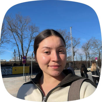 Oppas in Leiden: Paula