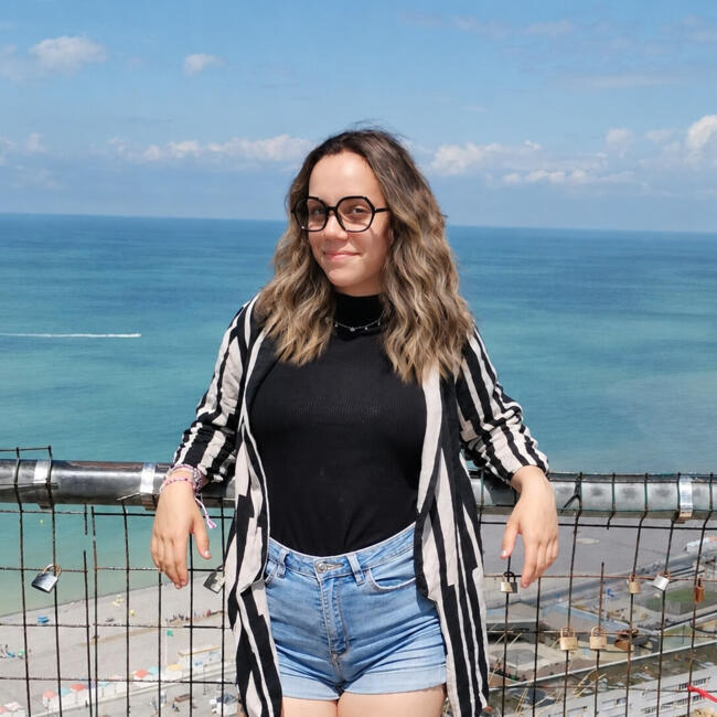 Baby-sitter à Amiens: Emma