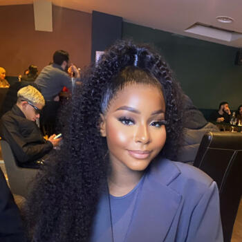 Job de garde d'enfants à Villeneuve-la-Garenne: job de garde d'enfants Deborah