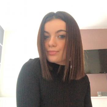 Babysitter in Narbonne: Flavie