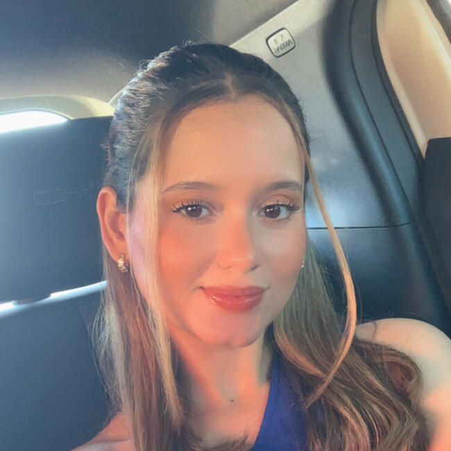 Babysitter in Culiacán: Valeria Félix