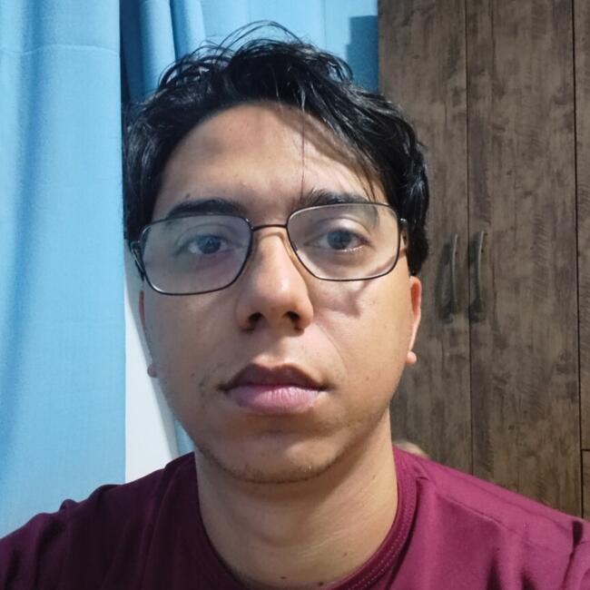 Emprego de babá em Goiânia: Lucas