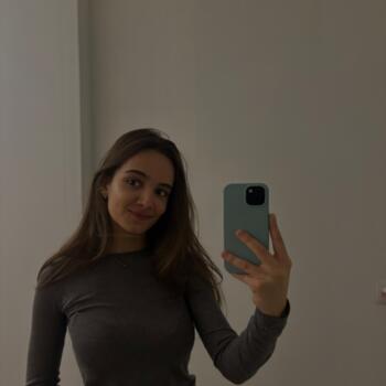 Babysitter in Gent: Mounia