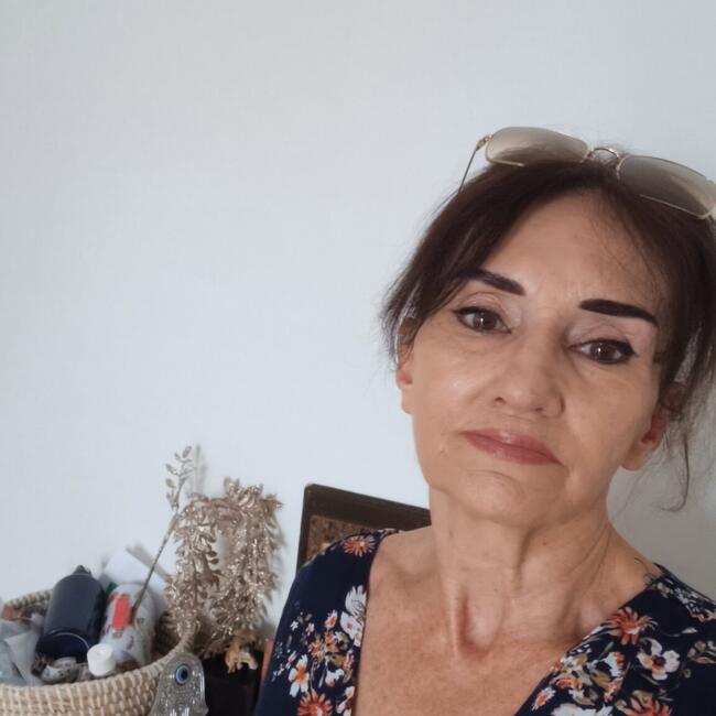 Childminder in Amadora: Irina