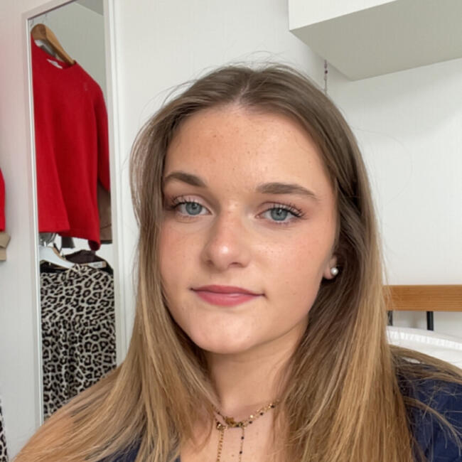 Babysitter in Léry: Juliette