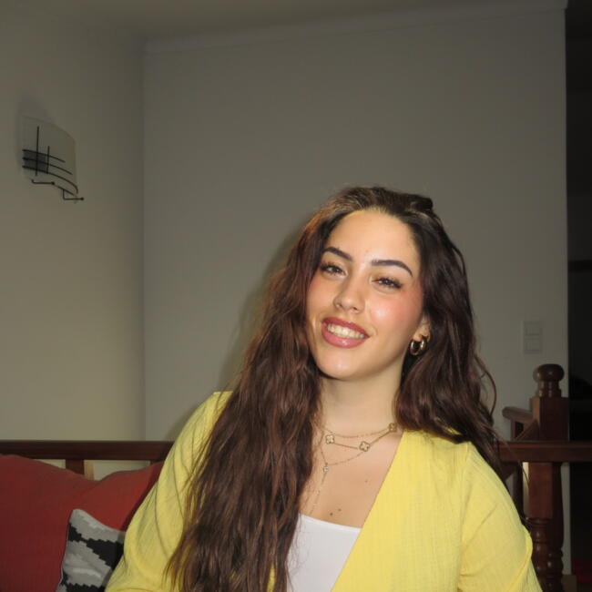Babysitter in Cascais: JOANA