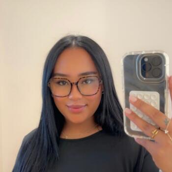 Babysitter Berlin: Aida