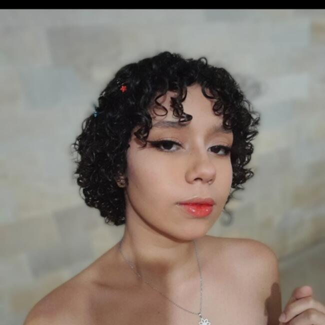 Babysitter in Belo Horizonte: Hemanuely Irlla