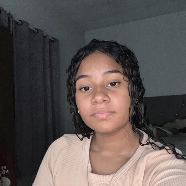 Babysitter in Conchas: Emanuelly