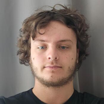 Babysitter in Jyväskylä: Julien