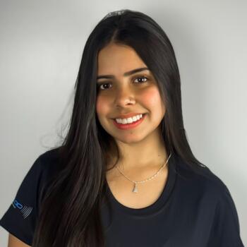 Babysitter in São José dos Campos: Yasmin