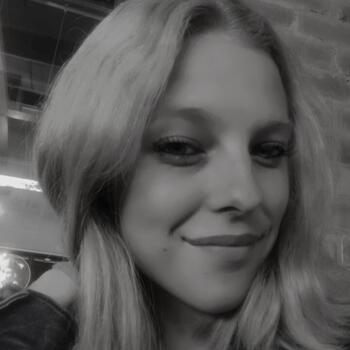 Babysitter in Jeffreys Bay: Zané