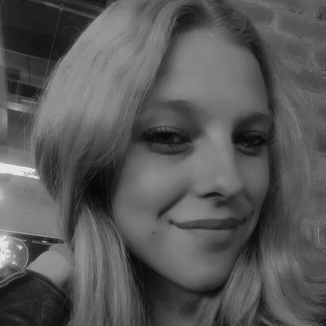 Babysitter in Jeffreys Bay: Zané