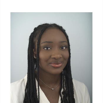 Babysitter in Vitry-sur-Seine: Awa