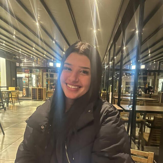 Babysitter in Marousi: Μαρκέλλα