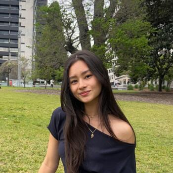 Babysitter in Singapore: Jacqueline