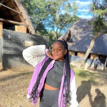 Babysitter in Kamloops: Tanatswa