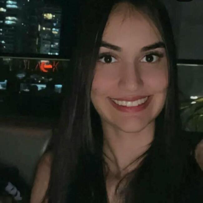 Babá em Goiânia: Rafaella
