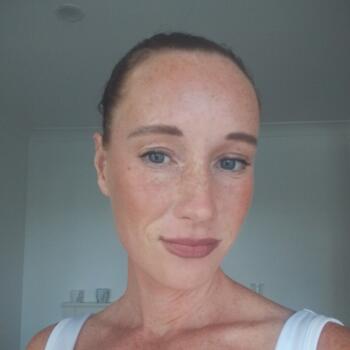 Babysitter in Sydney: Chloe