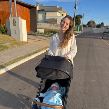Babysitting job in Passo Fundo: babysitting job Ariane assoni