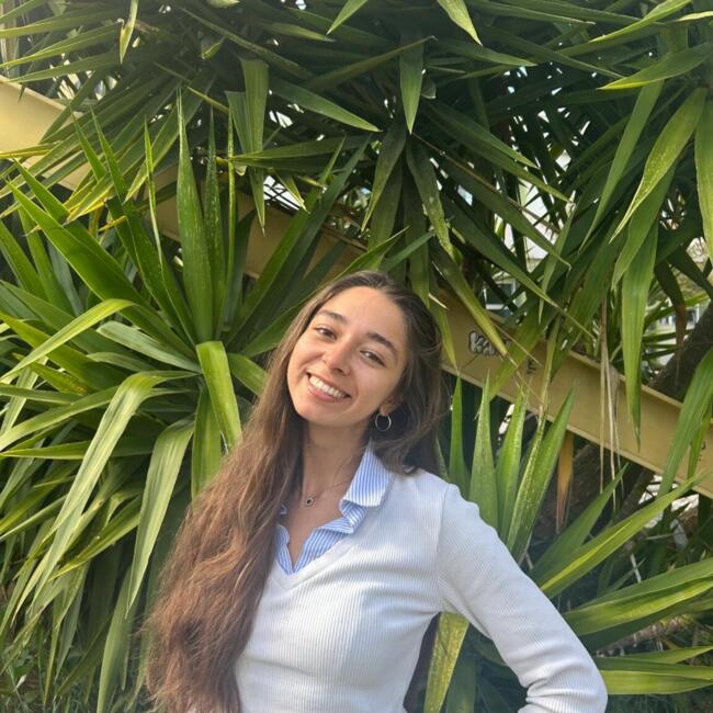 Babysitter in Cascais: Sara