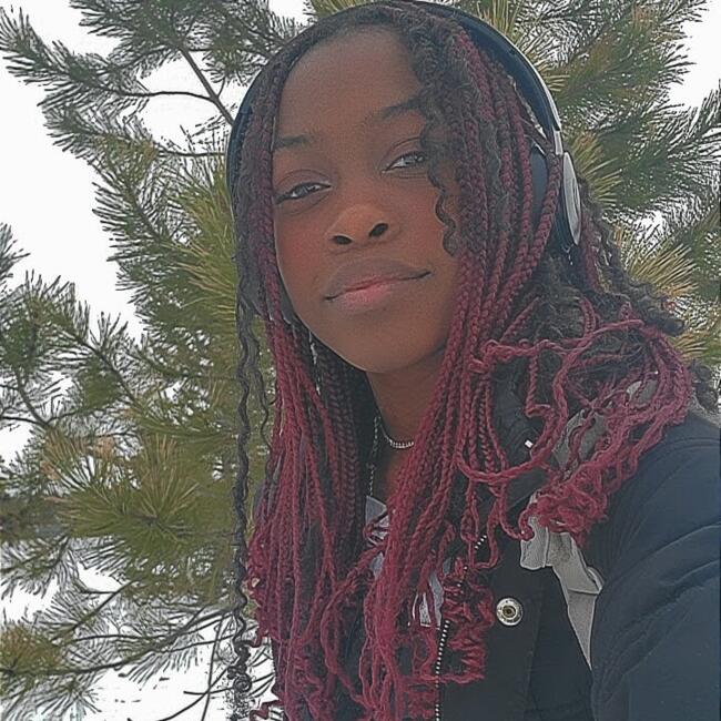 Baby-sitter in Edmonton: Rhianna