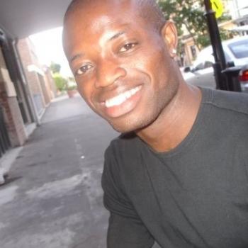 Babysitting job in Sydney: babysitting job Kwame