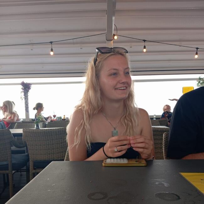 Babysitter in Puurs: Maya hoogstijn