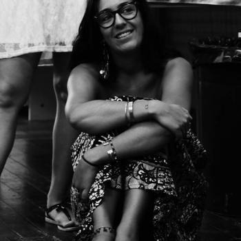 Babysitter Marseille: Alexandra