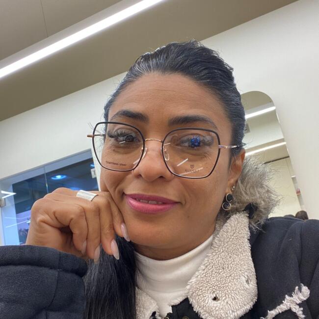 Babysitter in Espinho: Karla