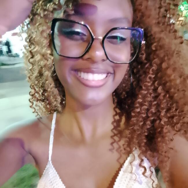 Babysitter in Taubaté: Yasmim