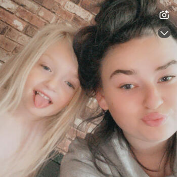 Babysitter in Ipswich: Mia