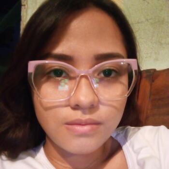 Babysitter στην περιοχή Μαρακάι: Stephany