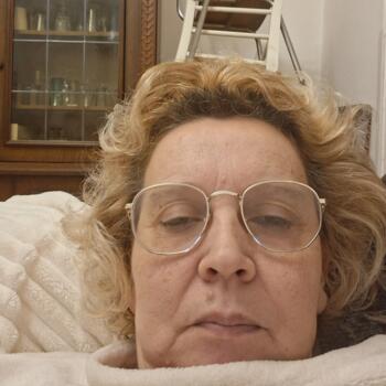 Babysitter in Déville-lès-Rouen: Sandrine