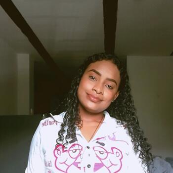 Niñera en Floridablanca: Saray Alexandra