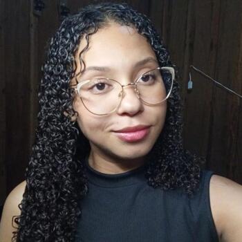 Babysitter Cuiabá: Elayne