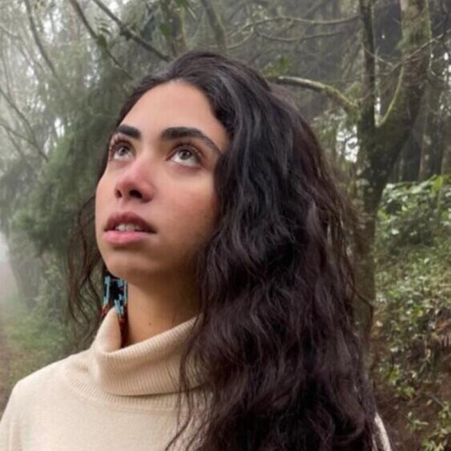 Babysitter in Porto: Indiara