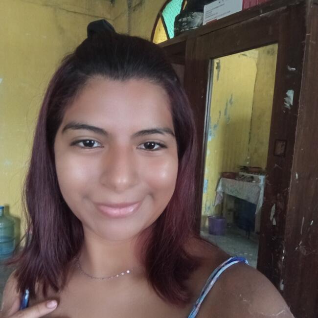 Babysitter in Villa Nueva: Estela