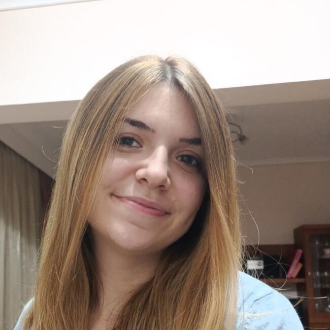 Babysitter in Thessaloniki: Ελένη