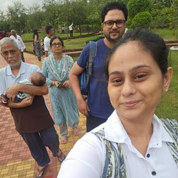 Δουλειά για babysitter στην περιοχή Βομβάη: δουλειά φύλαξης παιδιών Rubia Samreen