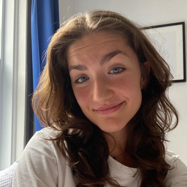 Babysitter in Montreal: Clotilde