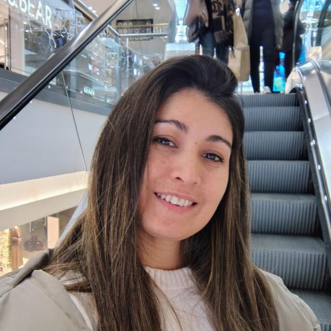 Babysitter in Tarragona: Yanina