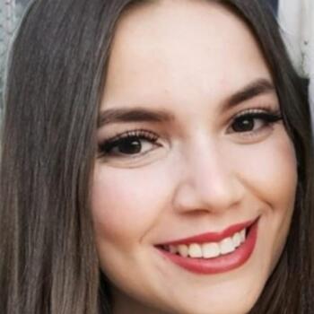 Nanny in Élancourt: Widad