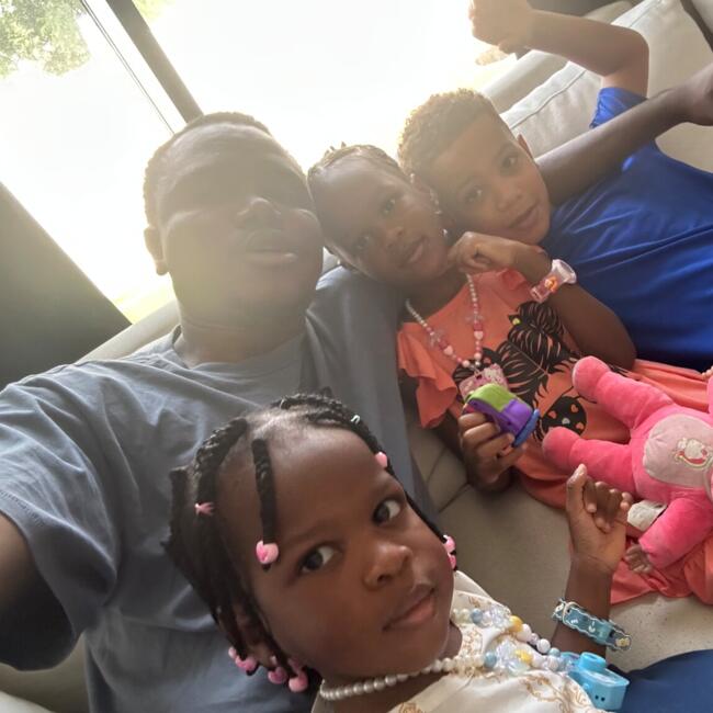 Babysitting job in Dubai: Yannick