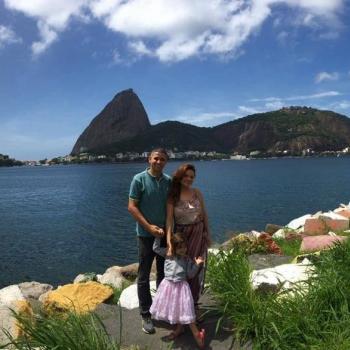 Famílias que ajudam famílias Rio de Janeiro: emprego de babá Rochelle