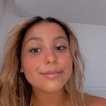 Baby-sitter in Toulon: Melyssa