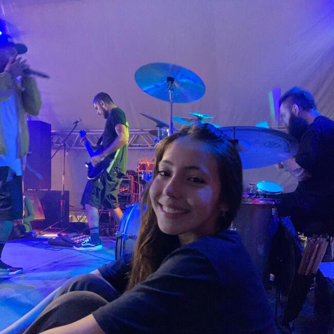 Babysitter in Ubatuba: Lorena