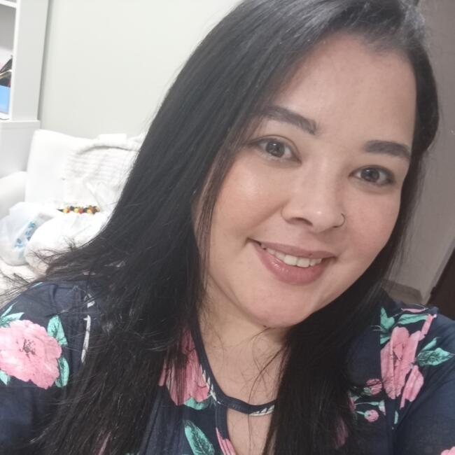 Babysitter in Santa Cruz do Sul: Djenifer