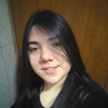Niñera Talca: Javiera