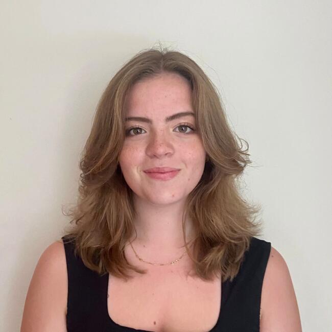 Babysitter in Durham: Aimée